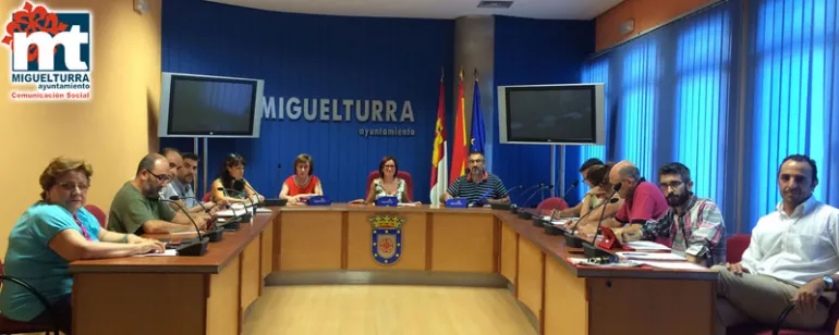 imagen última sesión de la Mesa Local por el Empleo, agosto 2015