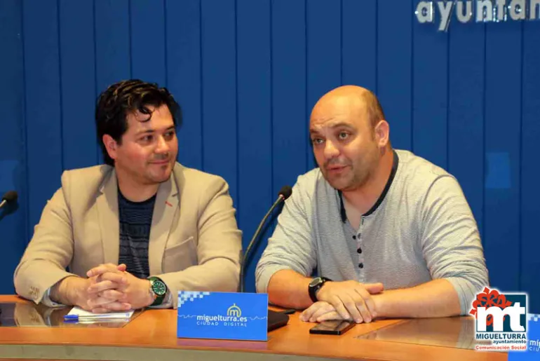 imagen de la rueda de prensa ofrecida por Triguero y Martín Ruiz, junio 2016