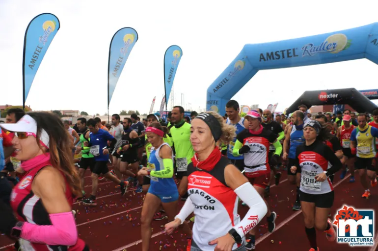 imagen de la salida de la Media Maratón Rural de Miguelturra 2018