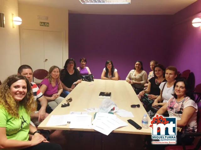 Imagen del taller sobre adolescencia, mayo 2015