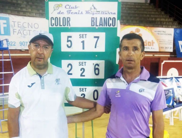 imagen tras uno de los partidos de tenis en tierra batida, 18 agosto 2015