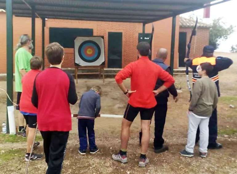 imagen de tiro con arco dentro de las actividades realizadas, octubre 2015