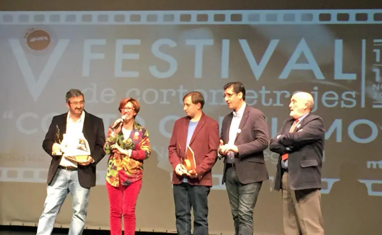 imagen de la entrega de premios en el Teatro Cine Paz, noviembre 2017, imagen de Vicente Yerves