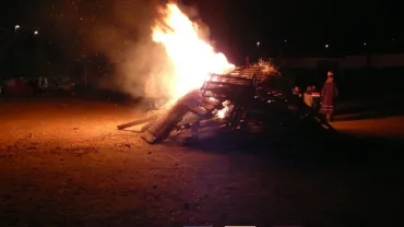 imagen de archivo de las Hogueras en Miguelturra