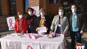 imagen de la cuestación de Amuma, autoridades y organización, octubre 2020