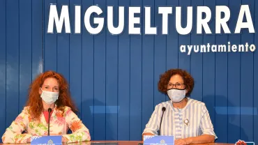 imagen de Arriaga y García-Cervigón, de derecha a izquierda, durante la rueda de prensa