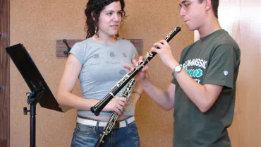 Jóvenes en la Escuela de Música de Miguelturra