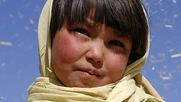 imagen de Baktin, la niña protagonista del film