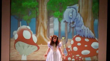 imagen obra Alicia en el País de las Maravillas