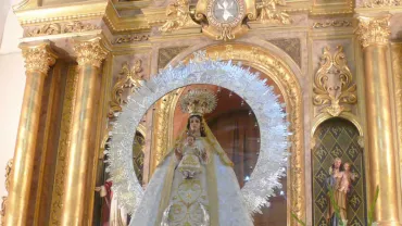 imagen de archivo de la bajada de la Virgen de la Estrella de su camarín