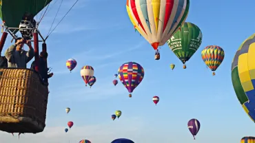 eventos y actividades relacionadas con globos aerostáticos