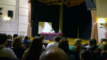 imagen de Ángel Ocaña, director Escuela de Música, durante la sesión del lunes 14 septiembre. imagen Nacho Vera.