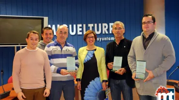 imagen del reconocimiento institucional a las tres peñas de fútbol que llegan a su 25 aniversario, noviembre 2018