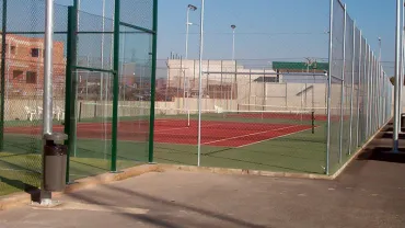 imagen de las instalaciones de tenis y pádel del Candelario León Rivas de Miguelturra