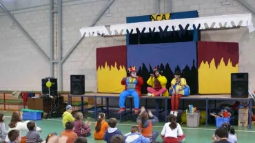 espectáculo de animación en CP El Cristo, dic 2006