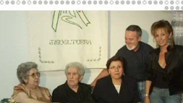 Emotivo homenaje a Dña. María García Martín