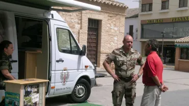 Los miguelturreños se informan sobre el Ejército