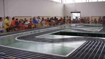 Scalextric gigante en Miguelturra
