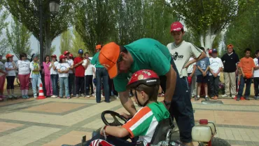 Imagen del taller de bicicletas, mayo 2006