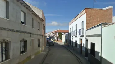 imagen de la calle Alarcos, fuente imagen Google