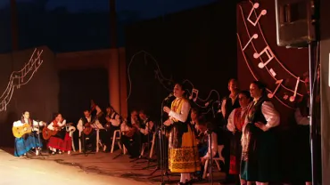 Nazarín participó en el Festival Folklórico 2006