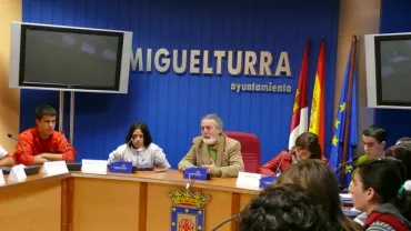 imagen de Román Rivero y alumnado, noviembre 2007