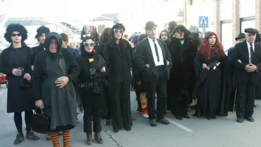 Se conmemoran 25 años del Entierro en este 2006