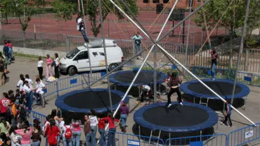 Los jóvenes disfrutaron el Día de la Juventud 2006