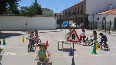 Educación Vial en el CP El Pradillo, mayo 2006