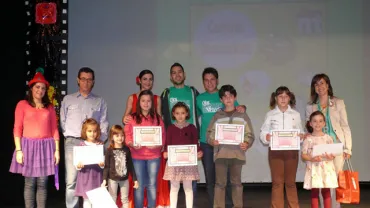 imagen entrega premios concurso marcapáginas 2013