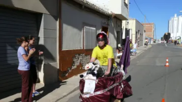 imagen de la carrera de autos churrilocos