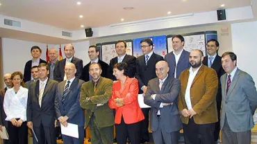 Anuncio de deportistas paralímpicos becados