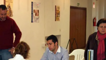 imagen medición de glucosa. semana de la salud