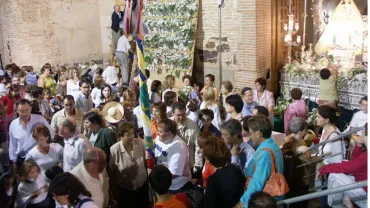 imagen de una ofrenda floral