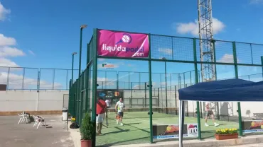 imagen pistas y partidos de pádel en Miguelturra