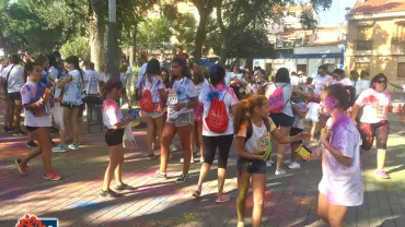 imagen de la carrera no competitiva de polvos de colores, Ferias y Fiestas 2019 Miguelturra