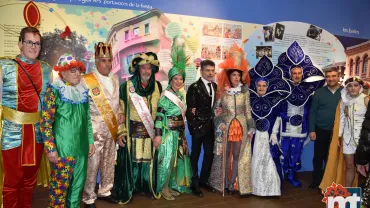 imagen en el MOMO de autoridades y pregonero del Carnaval 2019 de Miguelturra