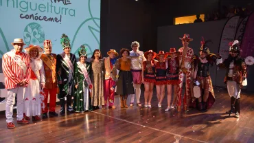Concurso de Trajes Museo del Carnaval 2020, premiados y autoridades