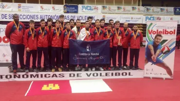 imagen de la selección de voleibol de Castilla la Mancha, abril de 2018.