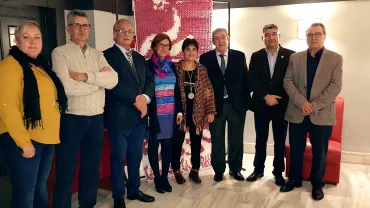 imagen de autoridades en el evento del 25 aniversario del Instituto de Enseñanza Secundaria Campo de Calatrava de Miguelturra, 8 noviembre 2018