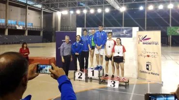 imagen podio Campeonato Regional de Bádminton en Tomelloso, mayo 2018, fuente imagen Leandro Jesús González Juárez