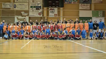 imagen grupal baloncesto en Miguelturra, noviembre 2017, imagen de Nuria Rosa