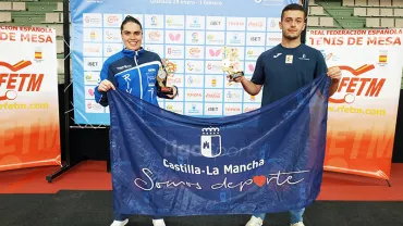 imagen de Sofía Barba y Javier Benito, enero 2020, fuente imagen Club de Tenis de Mesa de Miguelturra