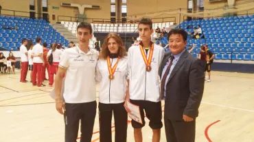 imagen con las medallas tras la disputa del Campeonato de Taekwondo, septiembre 2015