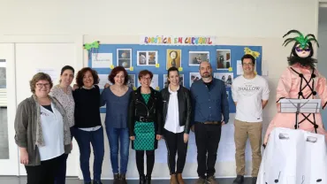 imagen de Victoria Sobrino y docentes del Colegio Número 5, marzo 2019, fuente imagen AMPA centro educativo