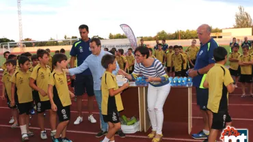 imagen del acto de clausura del Campus de Fútbol de Miguelturra 2018