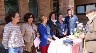 imagen cuestación de AMUMA en Miguelturra, octubre 2016