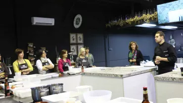 imagen inauguración taller cocina para personas celíacas, noviembre 2016