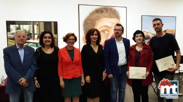 imagen de autoridades y premiados en el evento entrega premios Carta Puebla Miguelturra 2018
