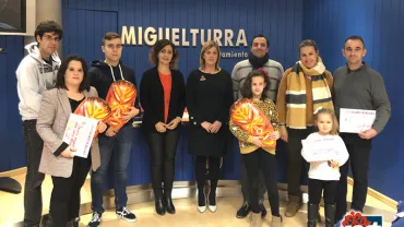 imagen de organización y personas premiadas del Concurso de Belenes 2018